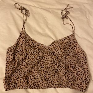 NWT Abercrombie leopard-pring tank crop top